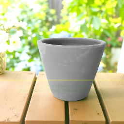 Maceta de Arcilla Mediana